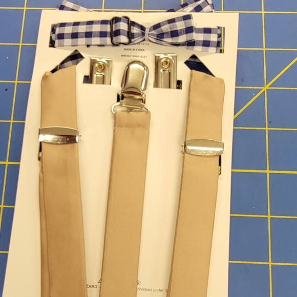 2 Piece Set of a Boys Suspender Tan & a Bowtie in Blue/White - Picture 6 of 6
